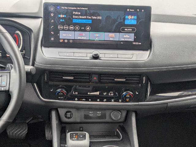 Used 2026 Nissan Rogue SL FWD image 19