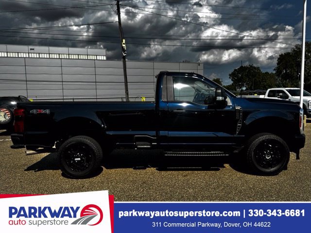 Certified 2023 Ford F250 XL w/ STX Appearance Package AWD/4WD image 9
