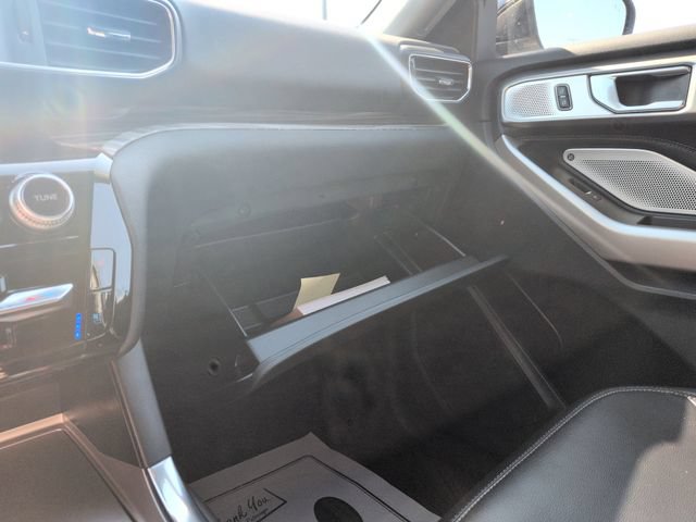 Certified 2023 Ford Explorer Limited w/ Limited Technology Package AWD/4WD image 28