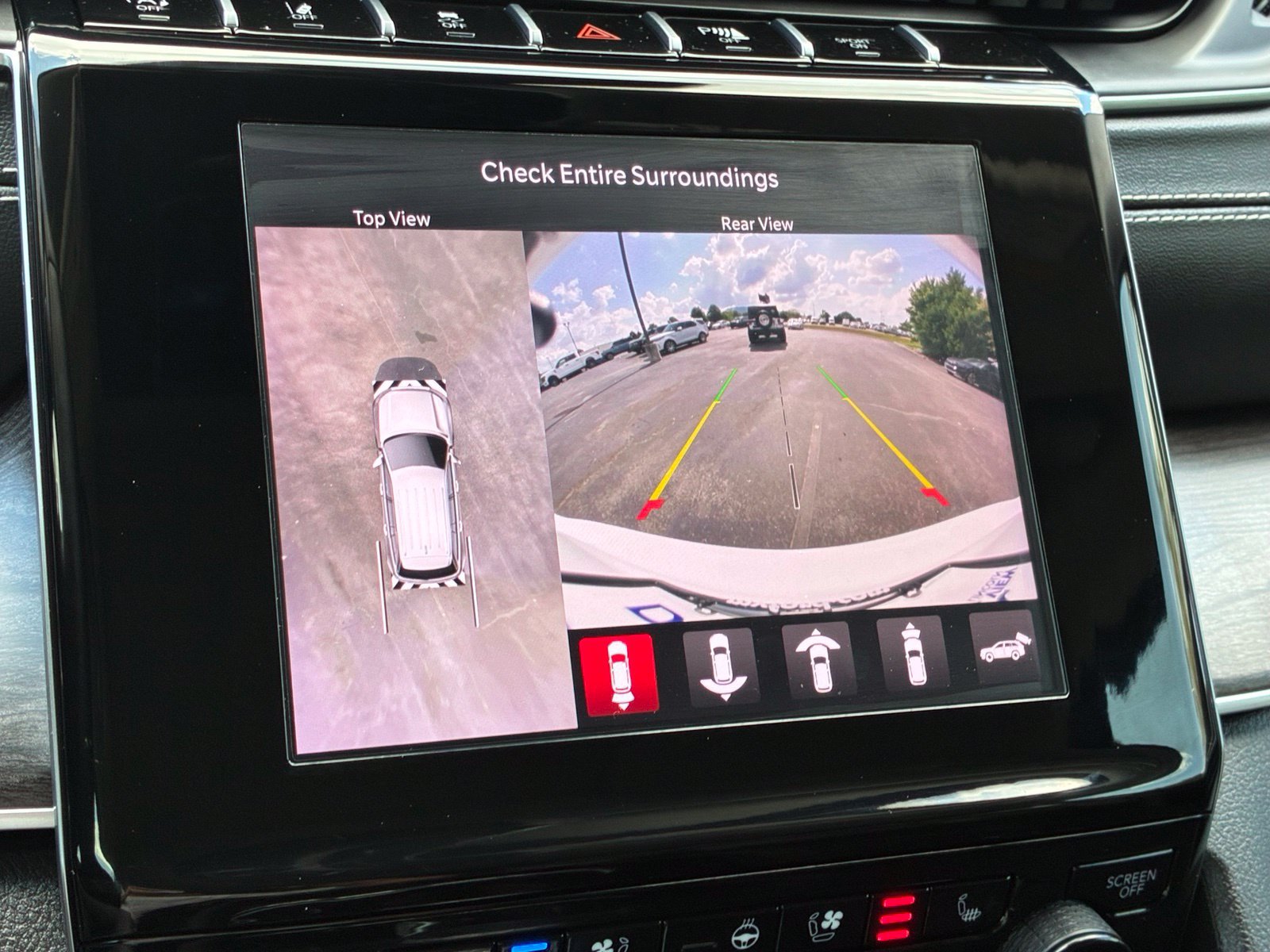 Used 2022 Jeep Grand Cherokee L Limited w/ Luxury Tech Group II RWD image 22
