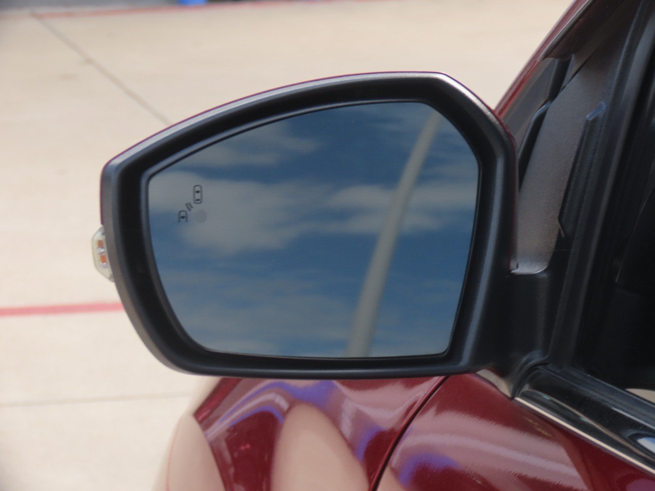 Certified 2017 Ford Escape Titanium FWD image 17