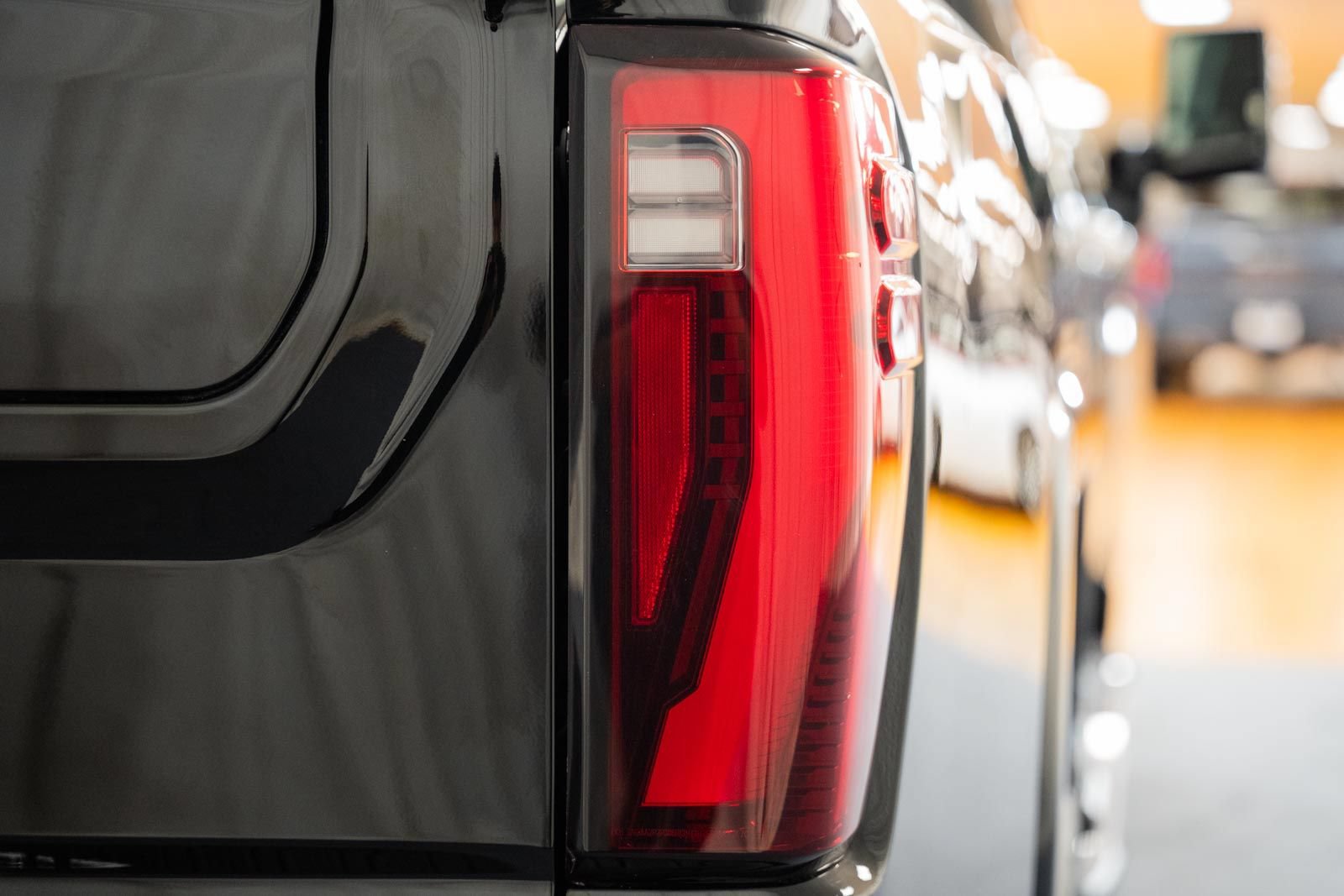 Used 2024 GMC Sierra 2500 Denali AWD/4WD image 7