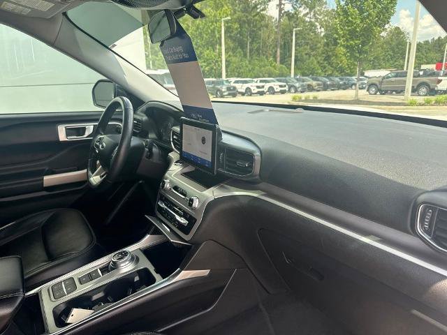 Certified 2021 Ford Explorer XLT w/ Equipment Group 202A RWD image 31