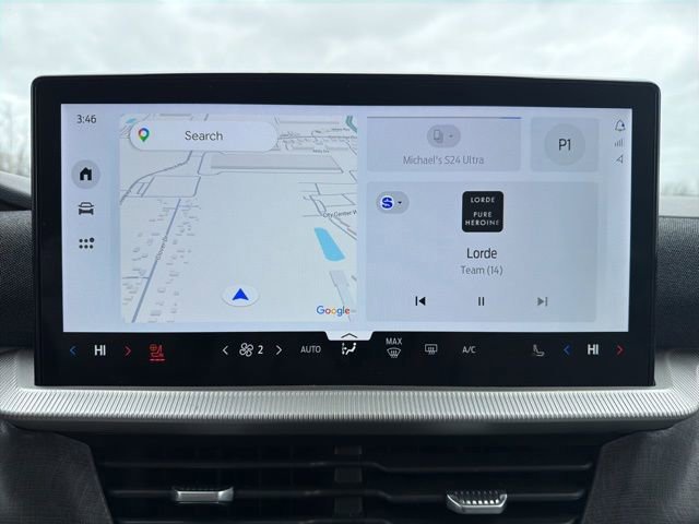 Certified 2025 Ford Explorer Platinum w/ LUX Leather Package image 31