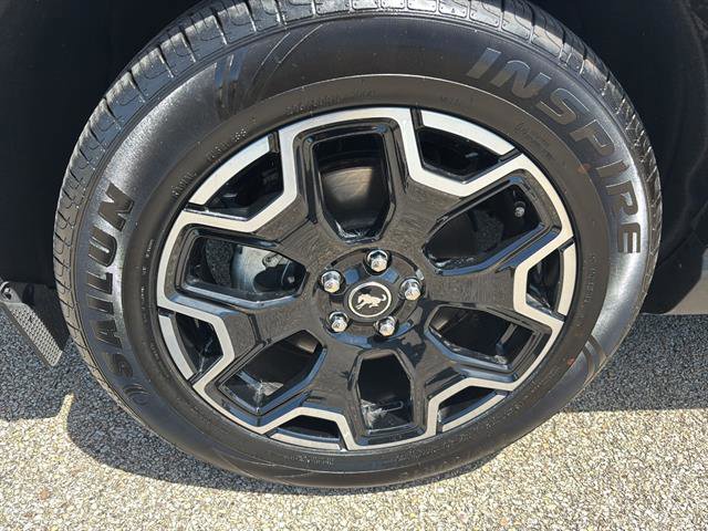 Certified 2025 Ford Bronco Sport Outer Banks w/ Outer Banks Tech Package+ AWD/4WD image 9