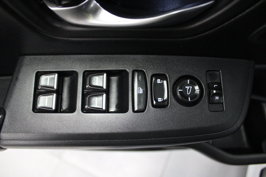 Used 2024 Honda Pilot Touring image 12