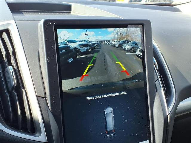 Certified 2022 Ford Edge SE w/ Black Appearance Package image 15