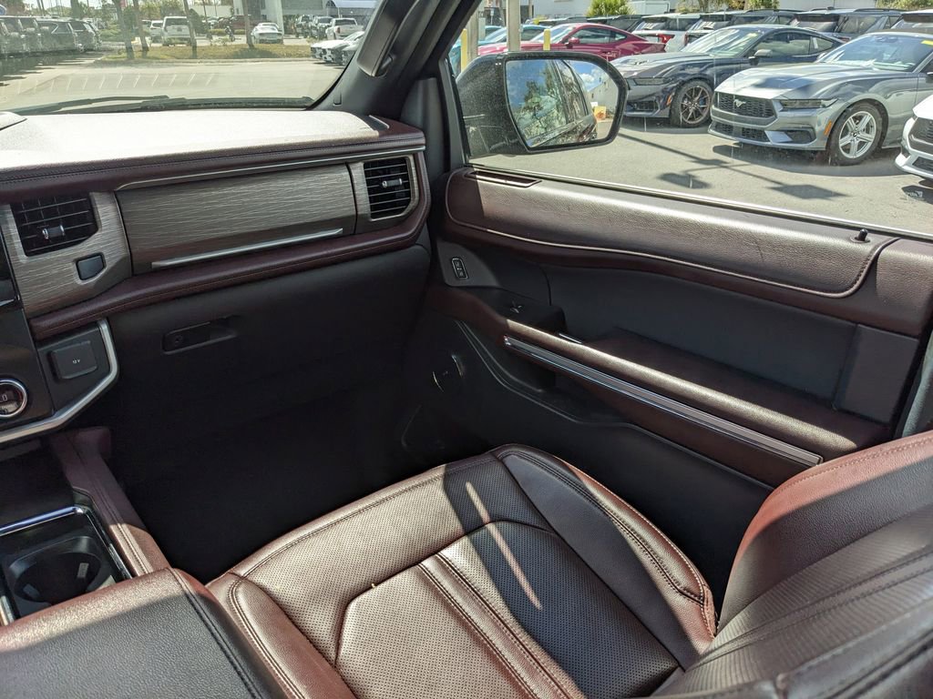 Certified 2024 Ford Expedition Limited image 15