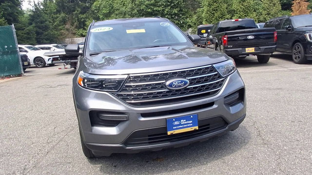 Certified 2023 Ford Explorer XLT w/ Class IV Trailer Tow Package AWD/4WD image 6