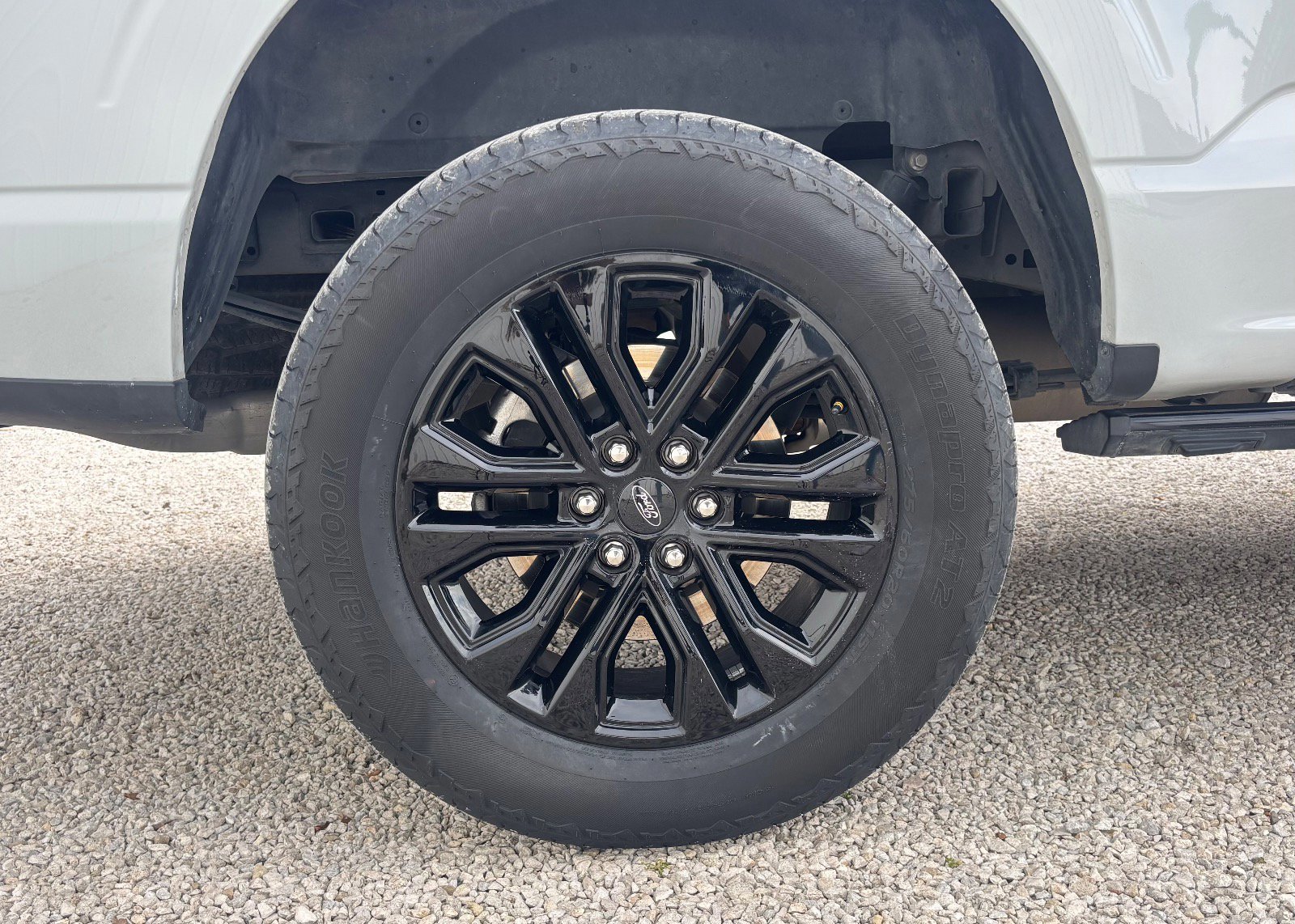 Certified 2023 Ford F150 Lariat w/ Equipment Group 502A High image 25