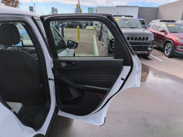 Certified 2024 Ford Escape Active AWD/4WD image 16