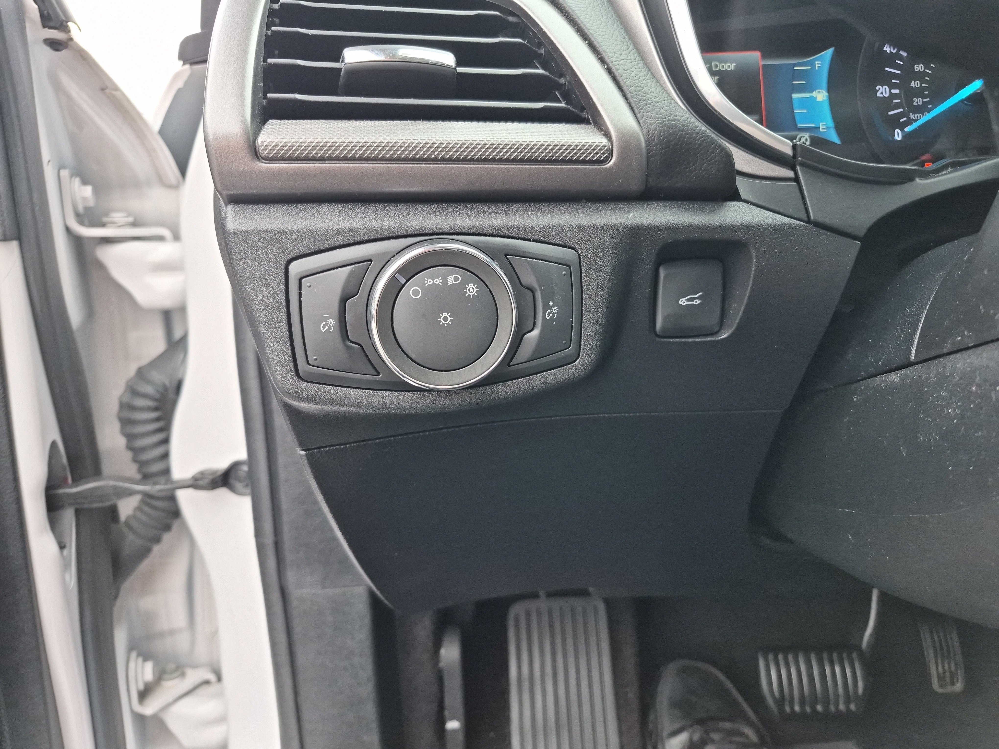 Certified 2020 Ford Fusion SE image 20