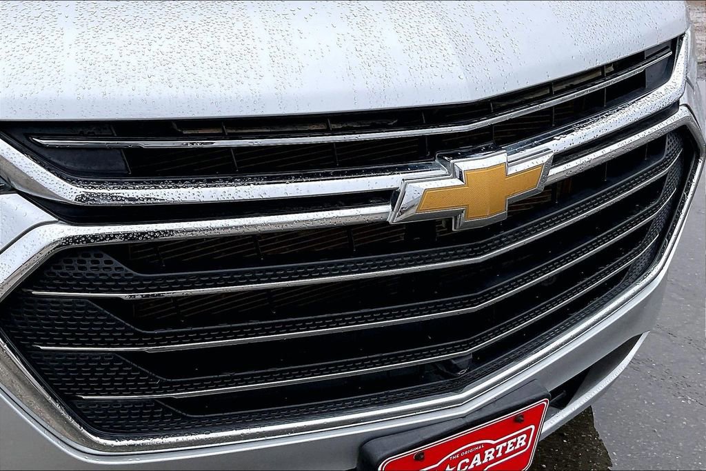Used 2021 Chevrolet Traverse Premier image 34
