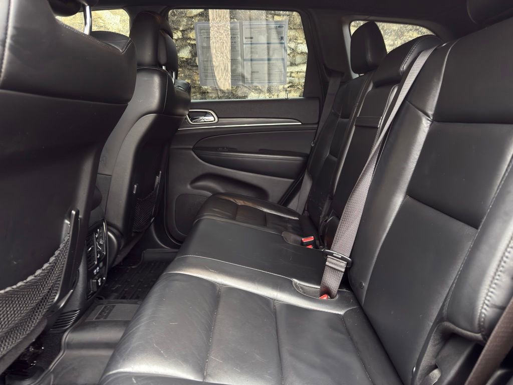 Used 2019 Jeep Grand Cherokee Limited image 11