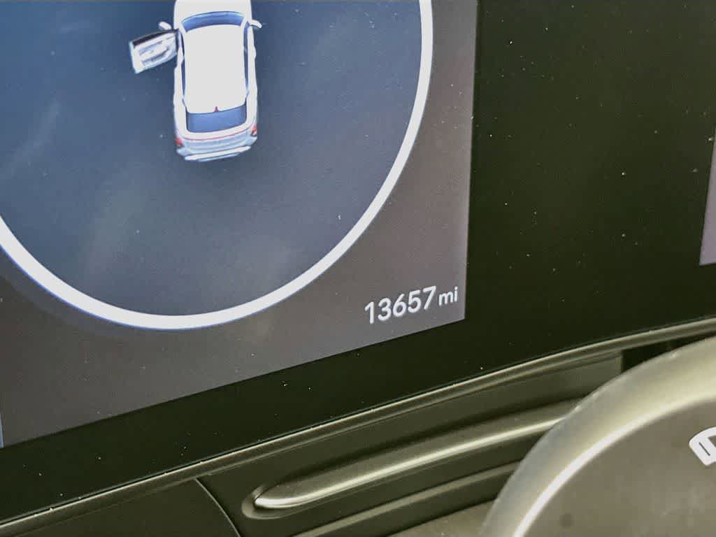 Used 2025 Hyundai Kona SEL FWD image 19