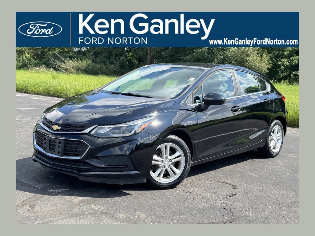 Used 2017 Chevrolet Cruze LT FWD image 1