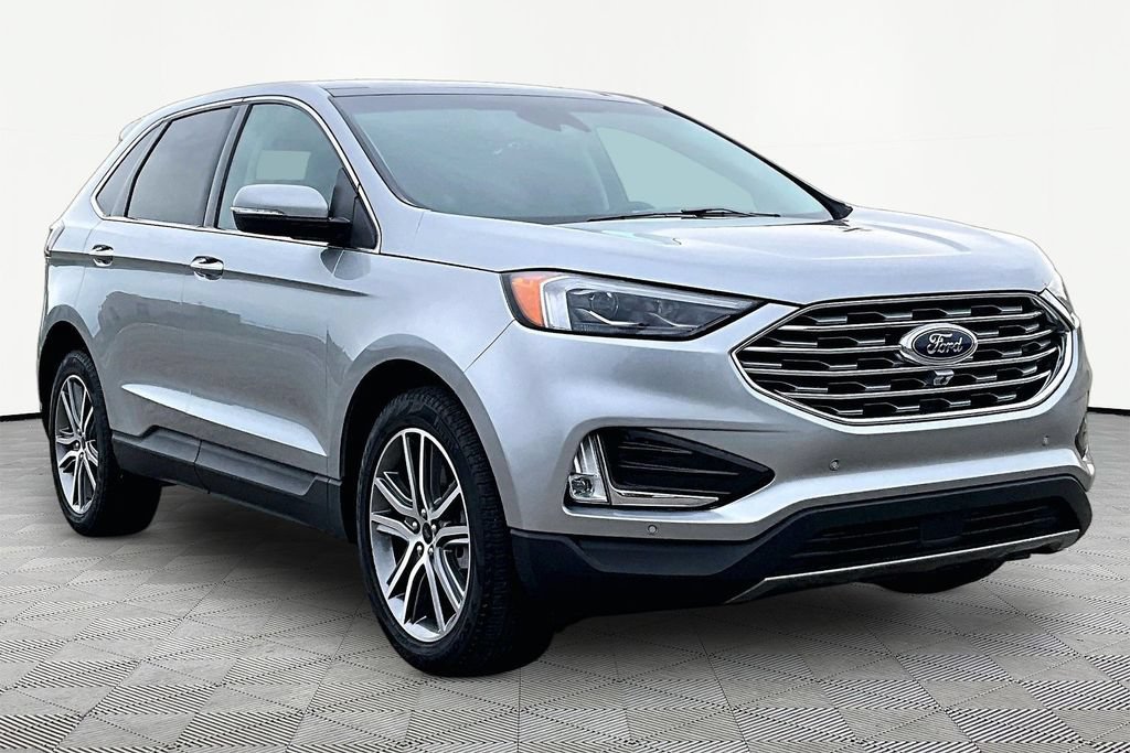 Certified 2024 Ford Edge Titanium w/ Equipment Group 301A AWD/4WD image 12