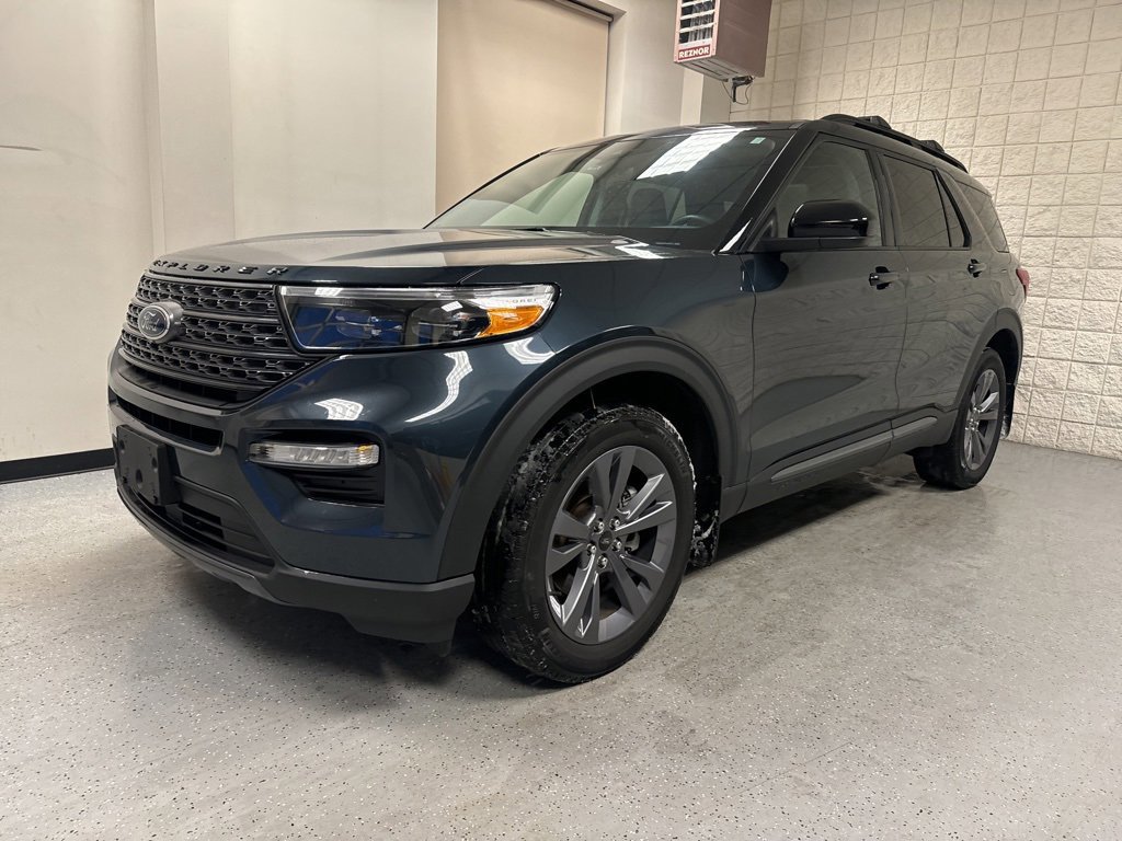 Certified 2023 Ford Explorer XLT w/ Equipment Group 202A image 14