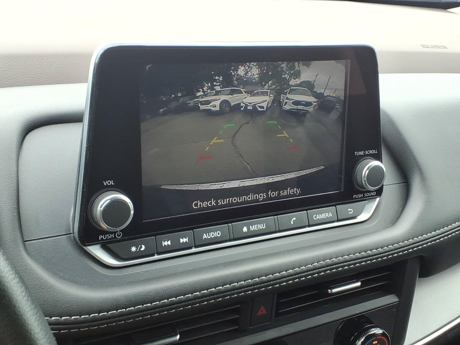 Used 2023 Nissan Rogue SV AWD/4WD image 21