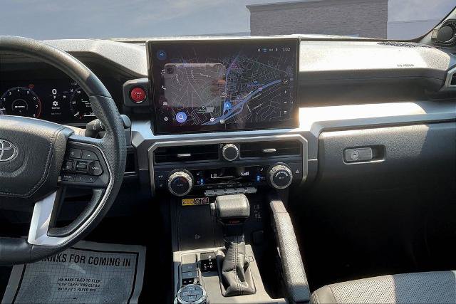 Used 2025 Toyota 4Runner TRD Off-Road Premium AWD/4WD image 9