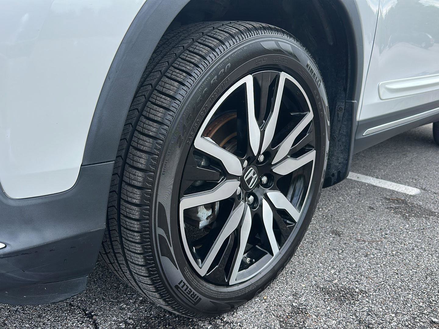 Used 2022 Honda Pilot Elite image 9