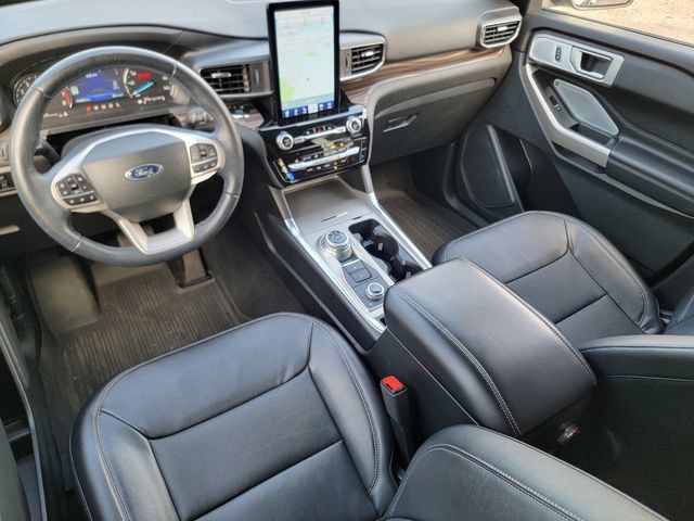 Certified 2023 Ford Explorer Limited w/ Limited Technology Package AWD/4WD image 39
