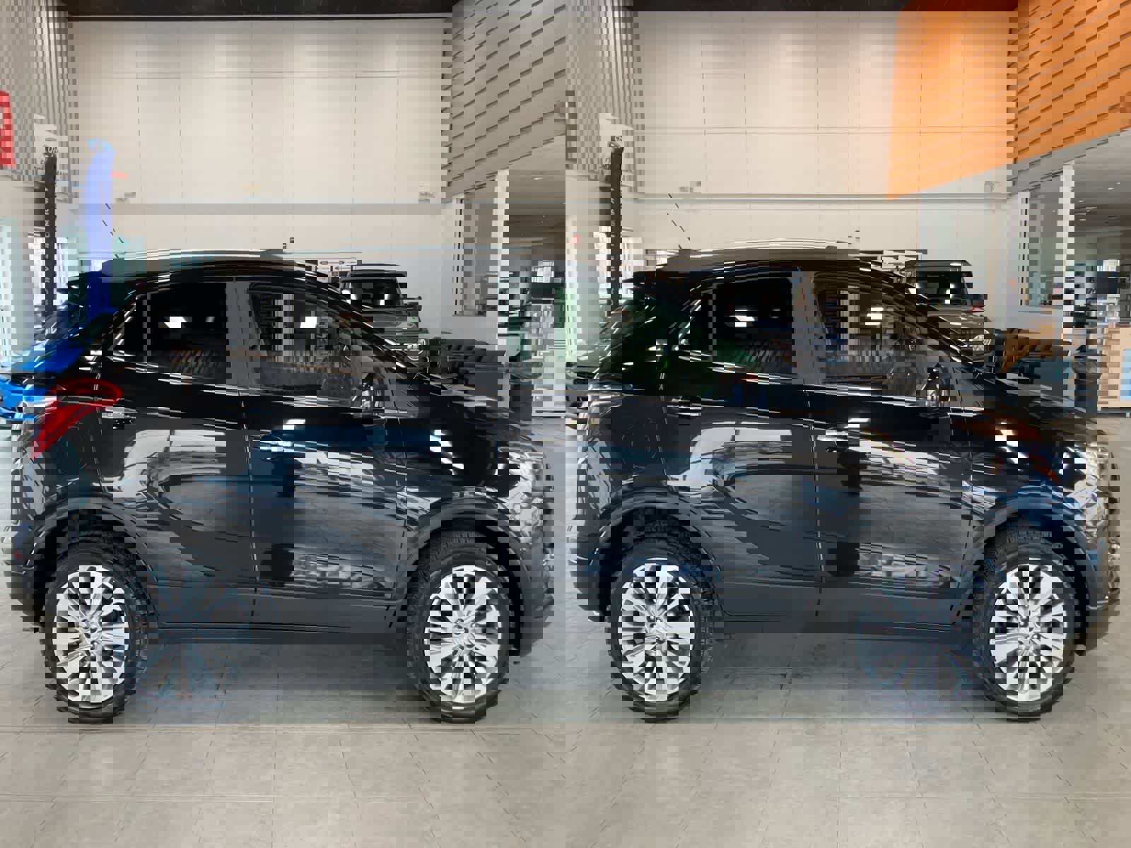 Used 2020 Buick Encore Preferred image 6