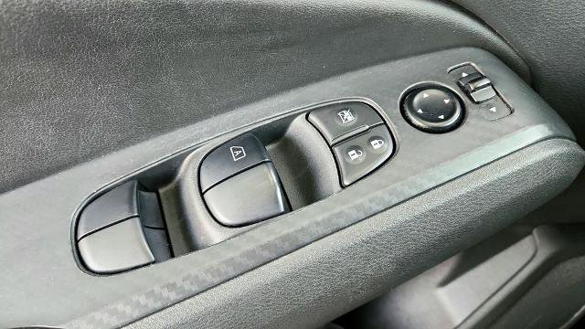 Used 2024 Nissan Altima 2.5 SV FWD image 20