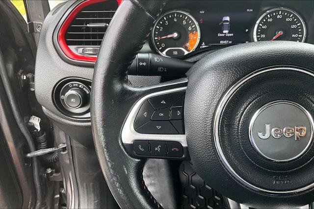 Used 2017 Jeep Renegade Trailhawk w/ Safety & Security Group AWD/4WD image 18