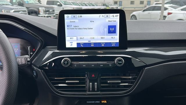 Certified 2025 Ford Escape ST-Line image 20