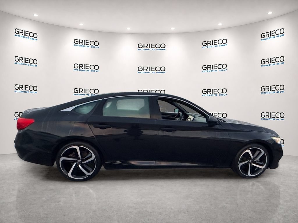 Used 2018 Honda Accord Sport image 8