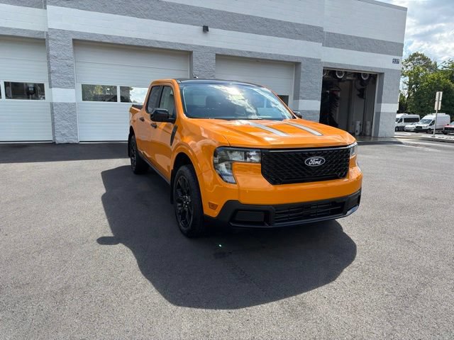 Certified 2026 Ford Maverick XLT w/ Black Appearance Package AWD/4WD image 9