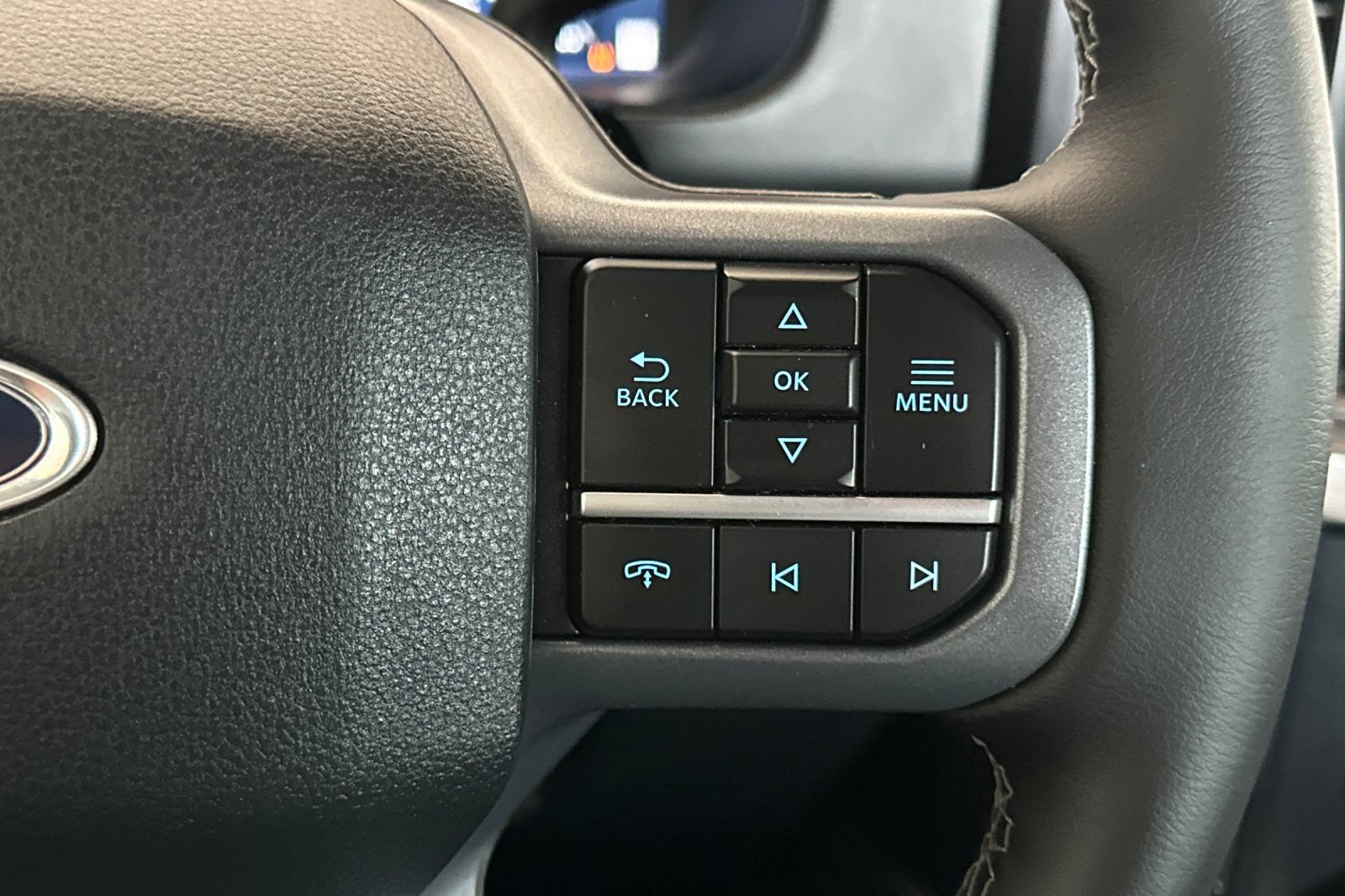 Certified 2025 Ford F350 Lariat w/ Lariat Ultimate Package AWD/4WD image 26