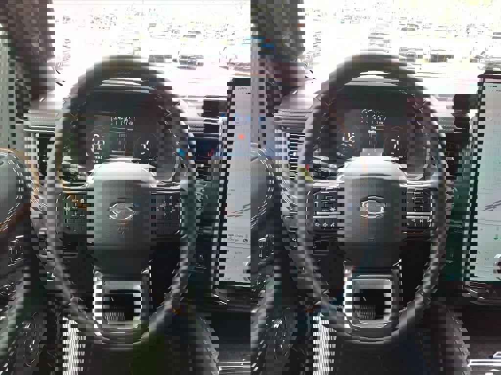 Certified 2024 Ford Expedition Max Platinum image 20