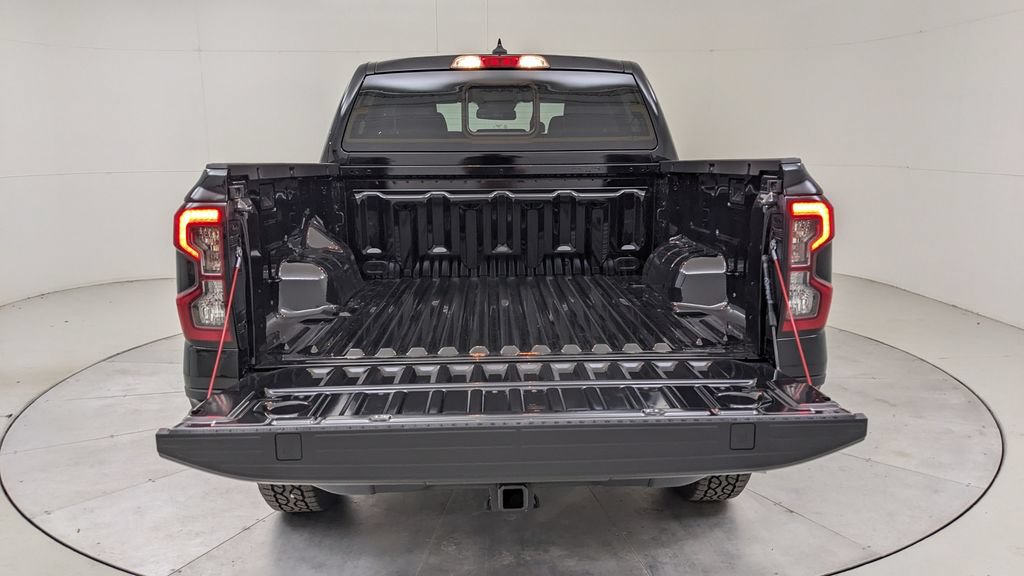 Used 2022 Chevrolet Silverado 2500 LT w/ True North Edition AWD/4WD image 8