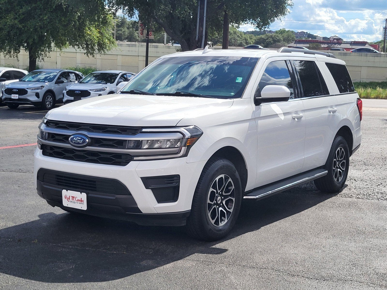 Certified 2023 Ford Expedition XLT RWD image 8
