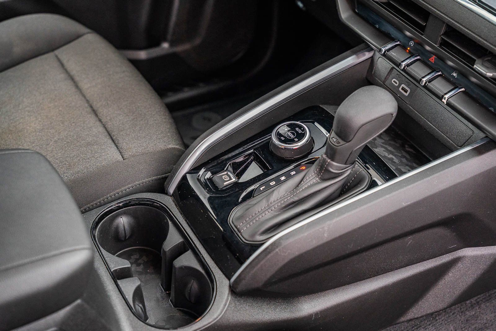 Used 2024 Chevrolet Colorado Trail Boss w/ Technology Package image 15