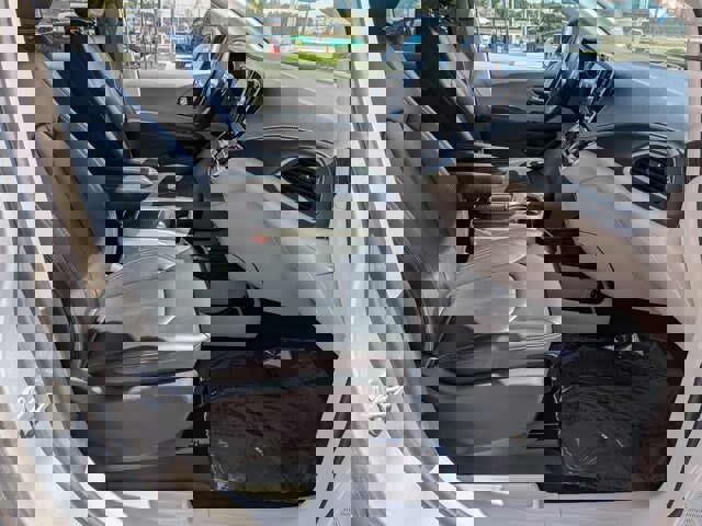 Used 2023 Chrysler Pacifica Touring-L image 37