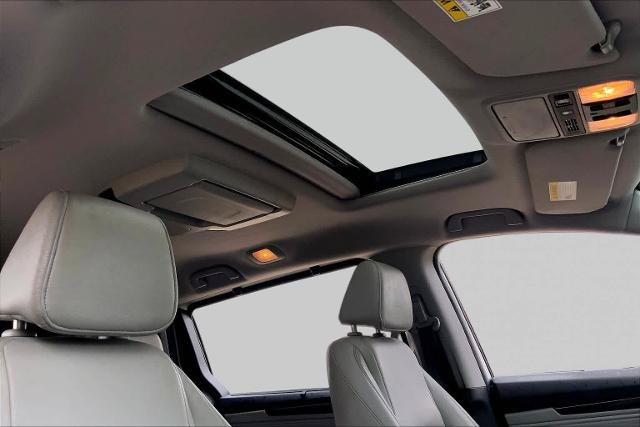 Used 2023 Honda Odyssey Touring image 14