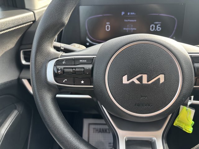 Used 2023 Kia Sportage LX image 29