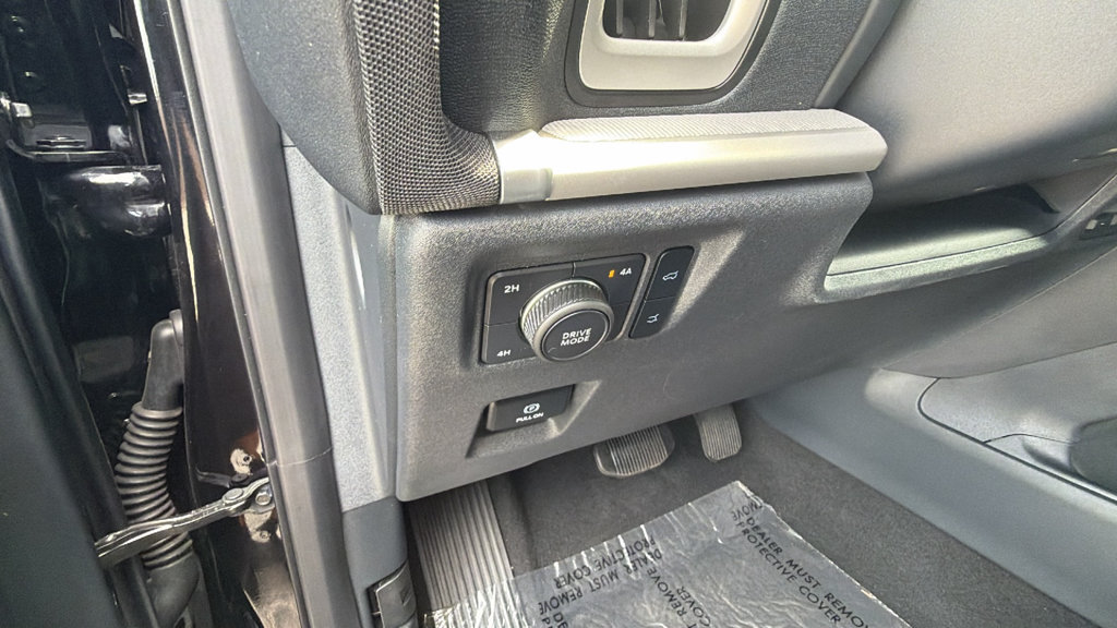 Certified 2025 Ford Expedition Max Active AWD/4WD image 14