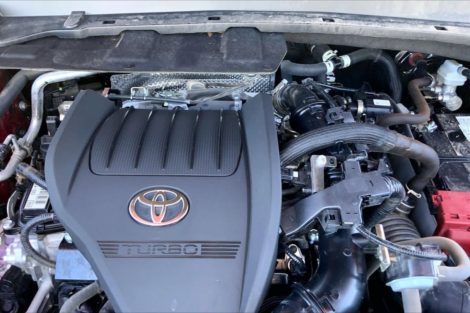 Used 2024 Toyota Grand Highlander AWD image 32
