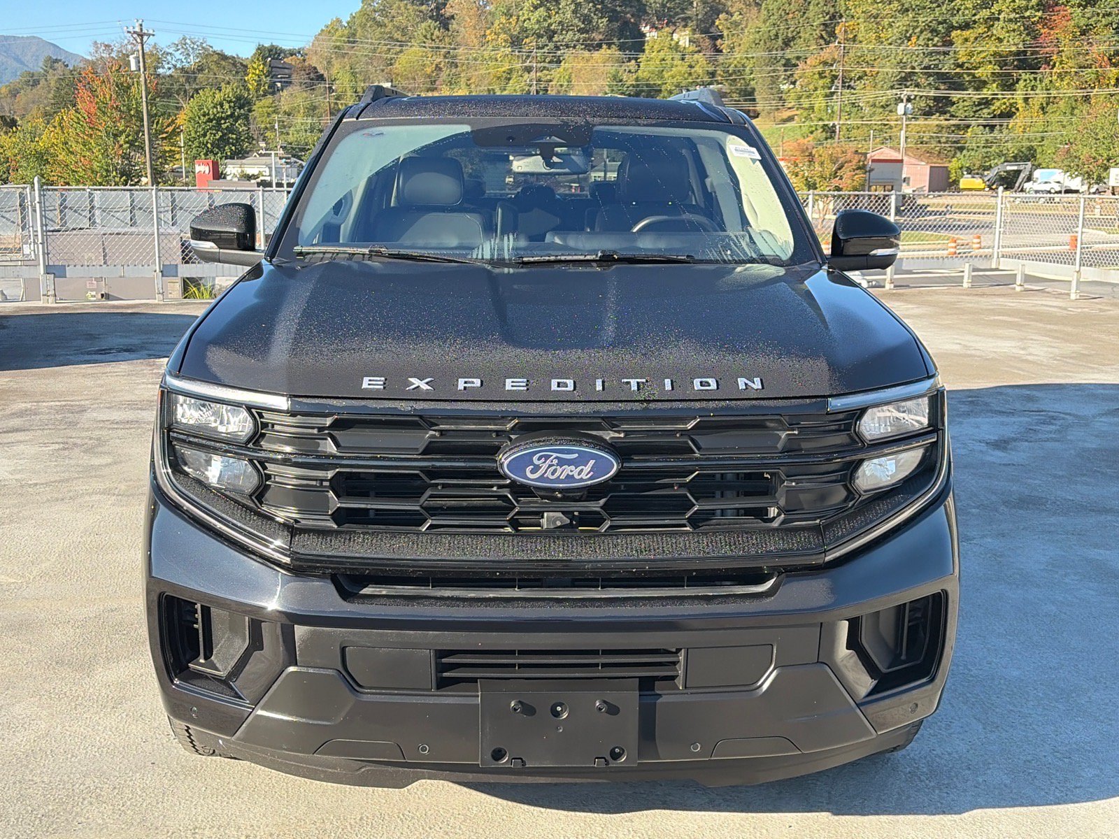 Certified 2025 Ford Expedition Active AWD/4WD image 5