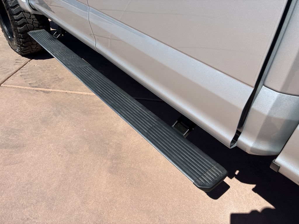 Certified 2019 Ford F250 Platinum w/ Platinum Ultimate Package AWD/4WD image 17