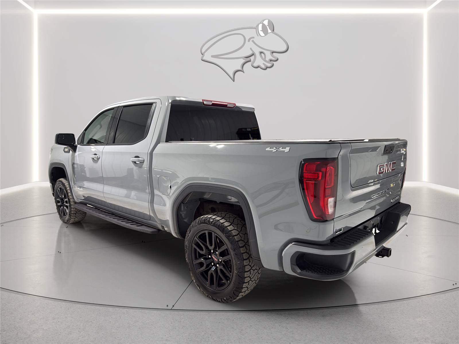 Used 2024 GMC Sierra 1500 Elevation w/ Max Trailering Package AWD/4WD image 3