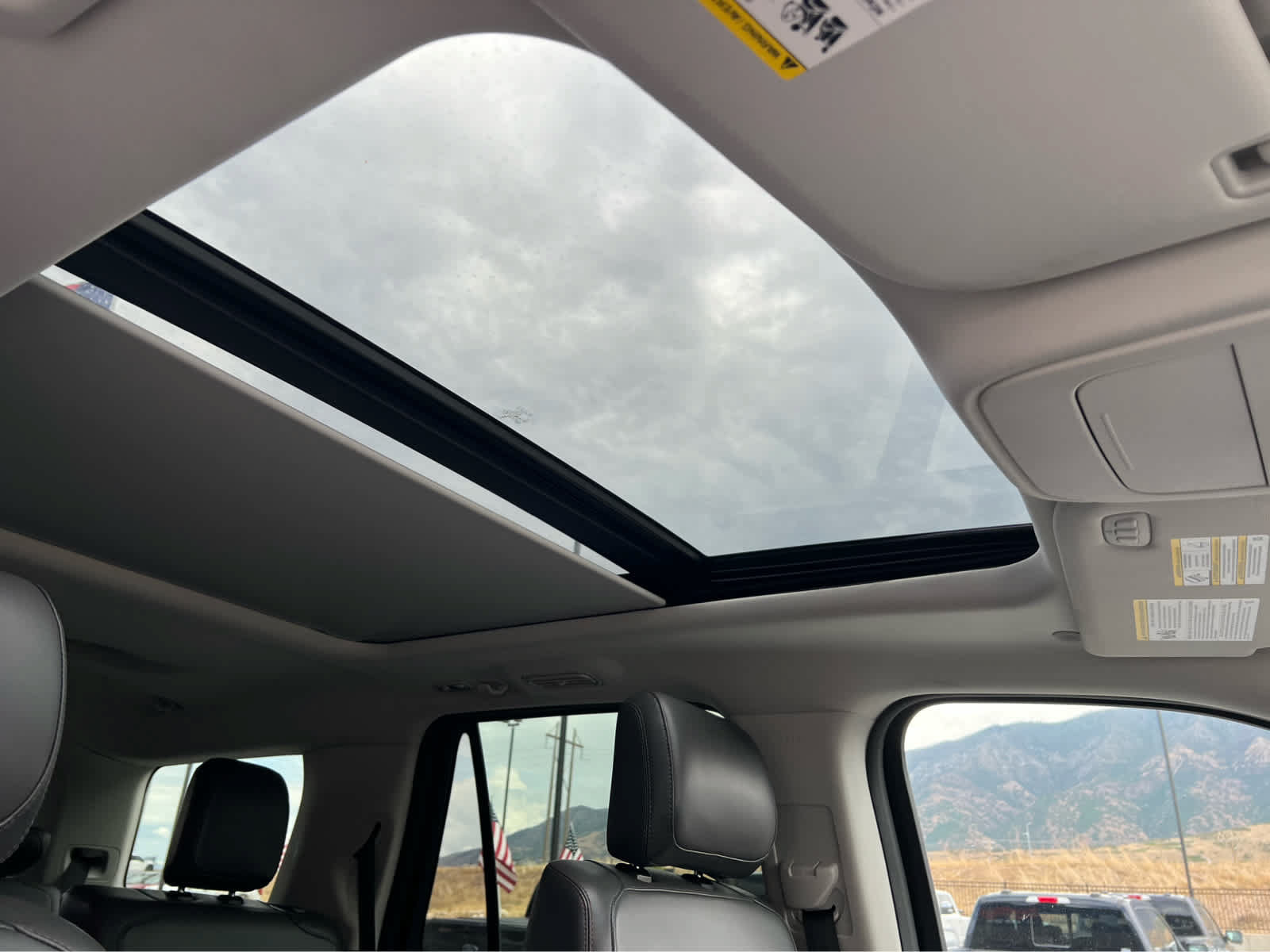 Certified 2025 Ford Expedition Active AWD/4WD image 21