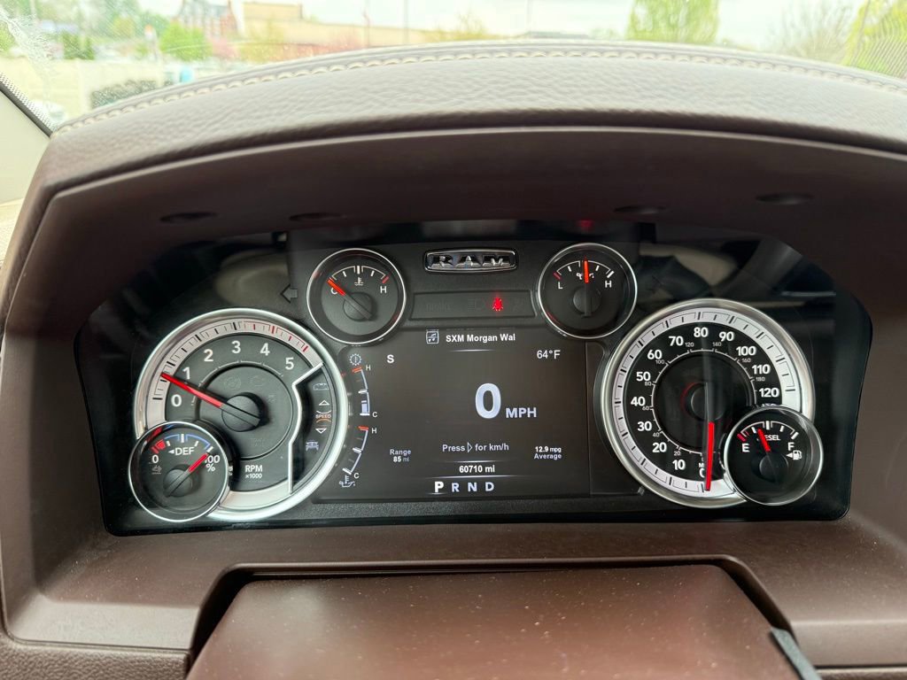 Used 2018 RAM 3500 Laramie w/ Convenience Group AWD/4WD image 24