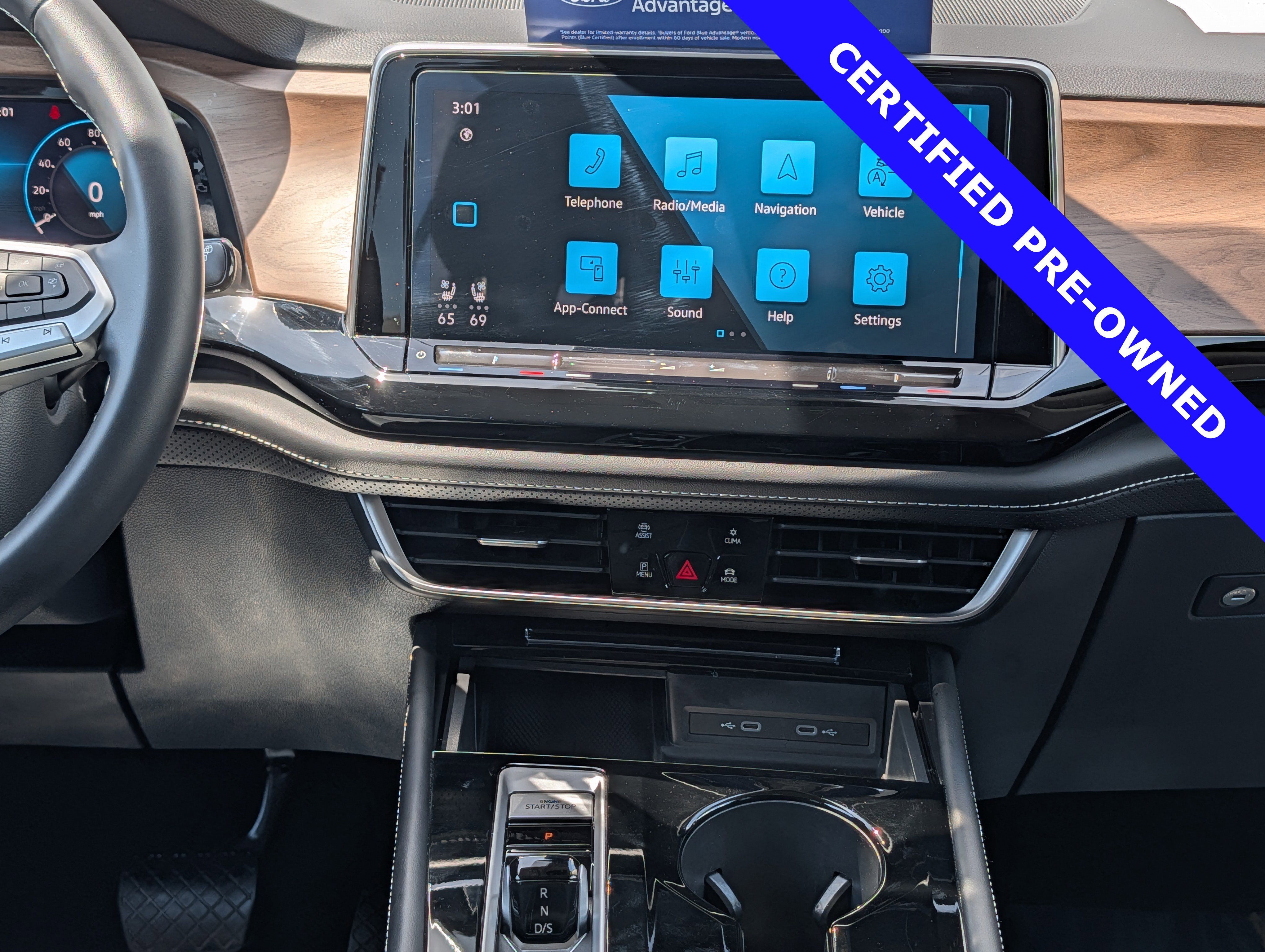 Used 2024 Volkswagen Atlas SE FWD image 20