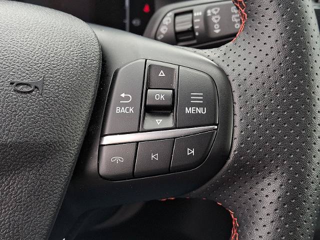 Certified 2025 Ford Escape ST-Line Select AWD/4WD image 21