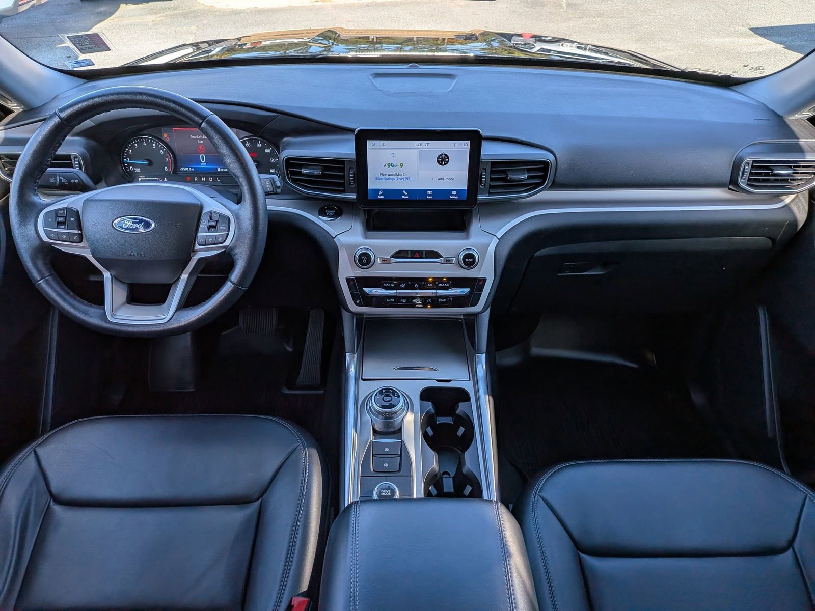 Certified 2023 Ford Explorer XLT w/ Equipment Group 202A image 17